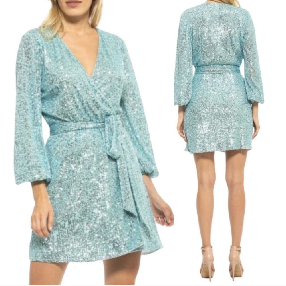 NWT! Beautiful Sequin wrap dress